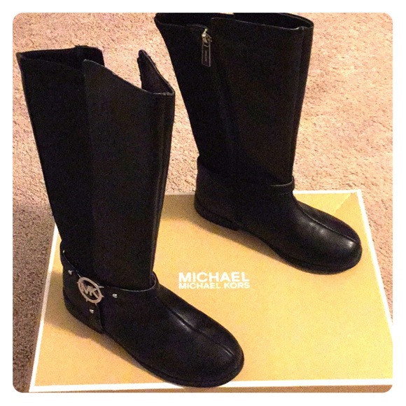MICHAEL Michael Kors Other - BRAND NEW Michael Kors boots. girls size 3 w/box!